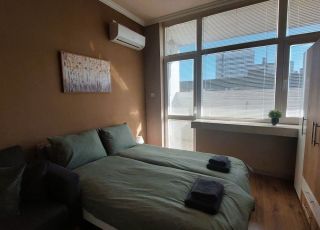 Apartment Lazur Home, Burgas