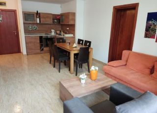 Apartment Dean's Cozy 2 Bed Apart, Sunny beach