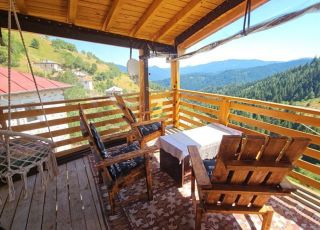 Къща Сливови