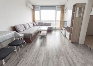 Apartment Azure Beach 2, Burgas