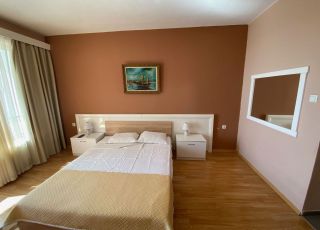 Family hotel Hotel NOY, Varna