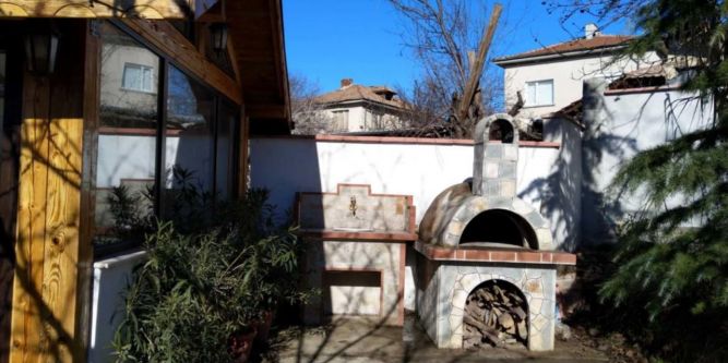 Къща Харизма