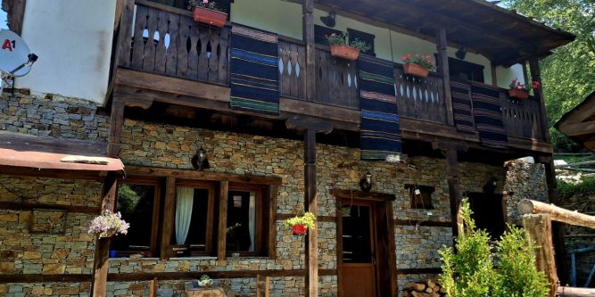 Капсъзова къща