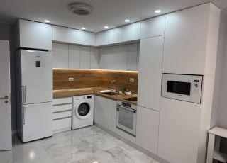 Apartment White lux, Sandanski