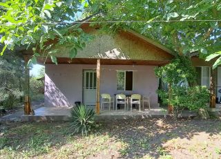 Bungalow Eros, Ahtopol