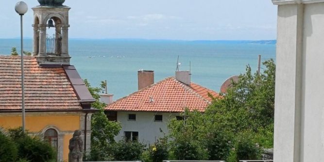 Апартамент Светулка