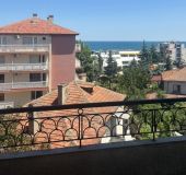 House House Panorama
