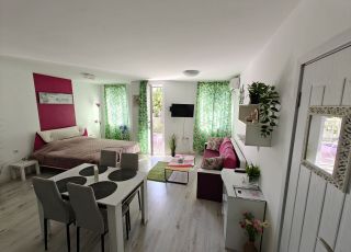 Apartment Studio Victoria, Balchik