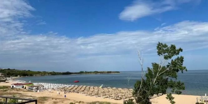 Студиа Роял Марина Бийч