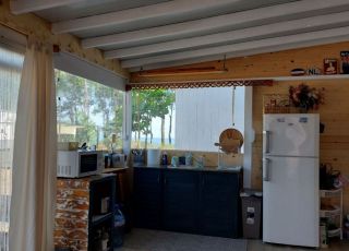 Bungalow Shade & Sandals, Chernomorets