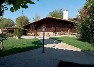 House Gyumishevata villa, Katunishte