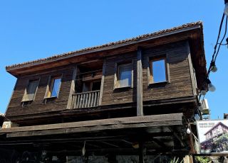Старата къща