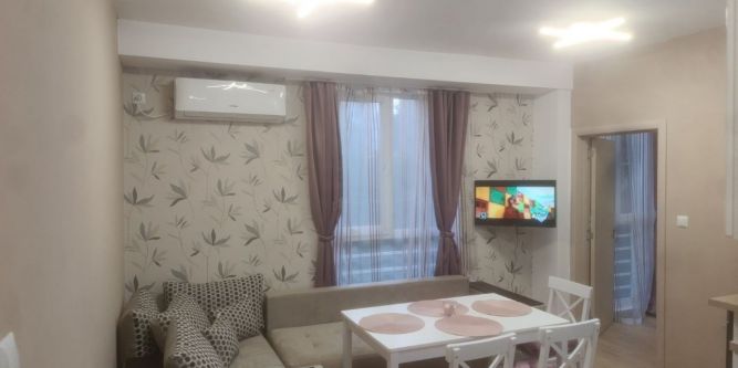 Апартамент Планина и море