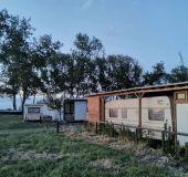 Bungalow caravan 