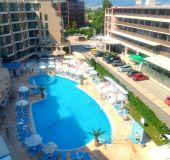Apartment Large three-room pool, parking