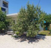 Bungalow Izgrev overnight cottages