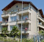 House Guest House Yanka