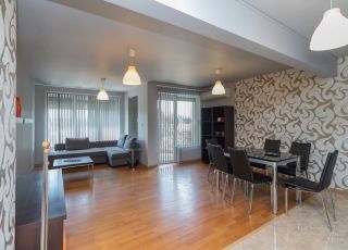 Apartment Nadia's Breeze- near the Beach, Varna