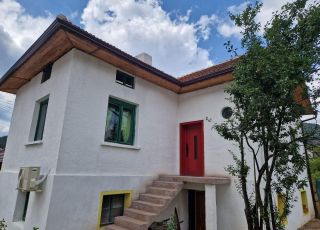 House Guest House Deviyani, Govedartsi