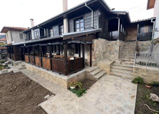 House Guest House Chiflika №1, Kotel