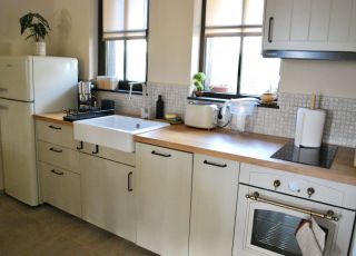 House Guesthouse Belora , Gesha