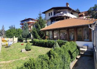 House Saint Georgi, Stoykite