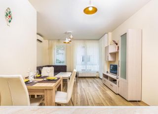 Apartment Stylish 2BD Apartment, Plovdiv