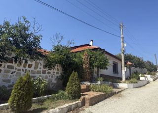 House Villa Longoz, Dabravino