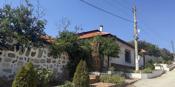 Вила Лонгоз