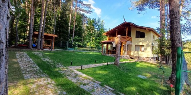 Вила Рай