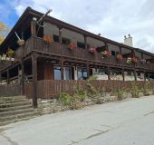 House Unique