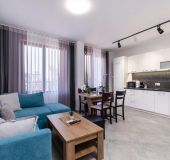 Apartment with free private parking