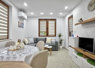 Апартамент Weiss Estate by EstateAutomata