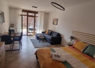 Студио Eve Santa Marina