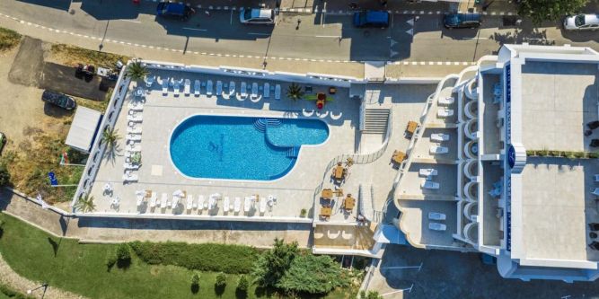 Хотел Лагуна Спа