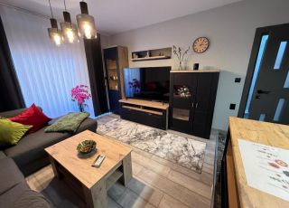 Апартамент Мия 6 Делукс