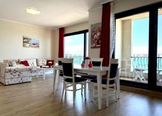 Apartment 10 Gardenia Palace + parking, Pomorie