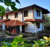 Райчевата къща