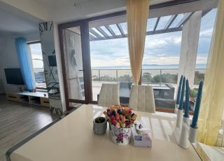 Apartment Luxury, with View of the Bay, Sarafovo
