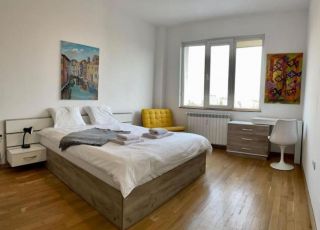 Apartment 2BDR Flat on Vitosha Blvd., Sofia
