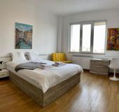 Apartment 2BDR Flat on Vitosha Blvd.