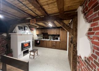 House Four seasons house, Tsareva livada