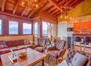 Apartment Host2U Penthouse The Best View, Bansko