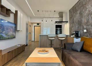 Стилен едноспален апартамент за 4-ма