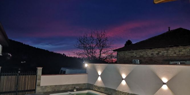 Къща Алтъна