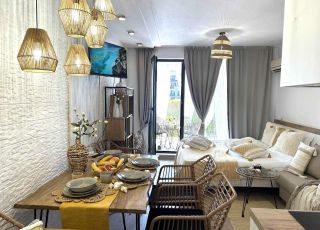 Апартамент Грийн Лайф Бохо Апартмент