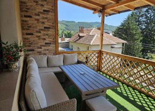 House Chiprovka, Chiprovtsi
