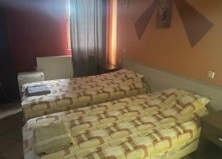 Хотел Виама