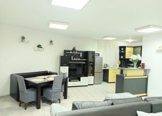 Apartment Alena's Studio , Gabrovo