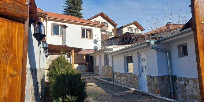 Сиваковата къща